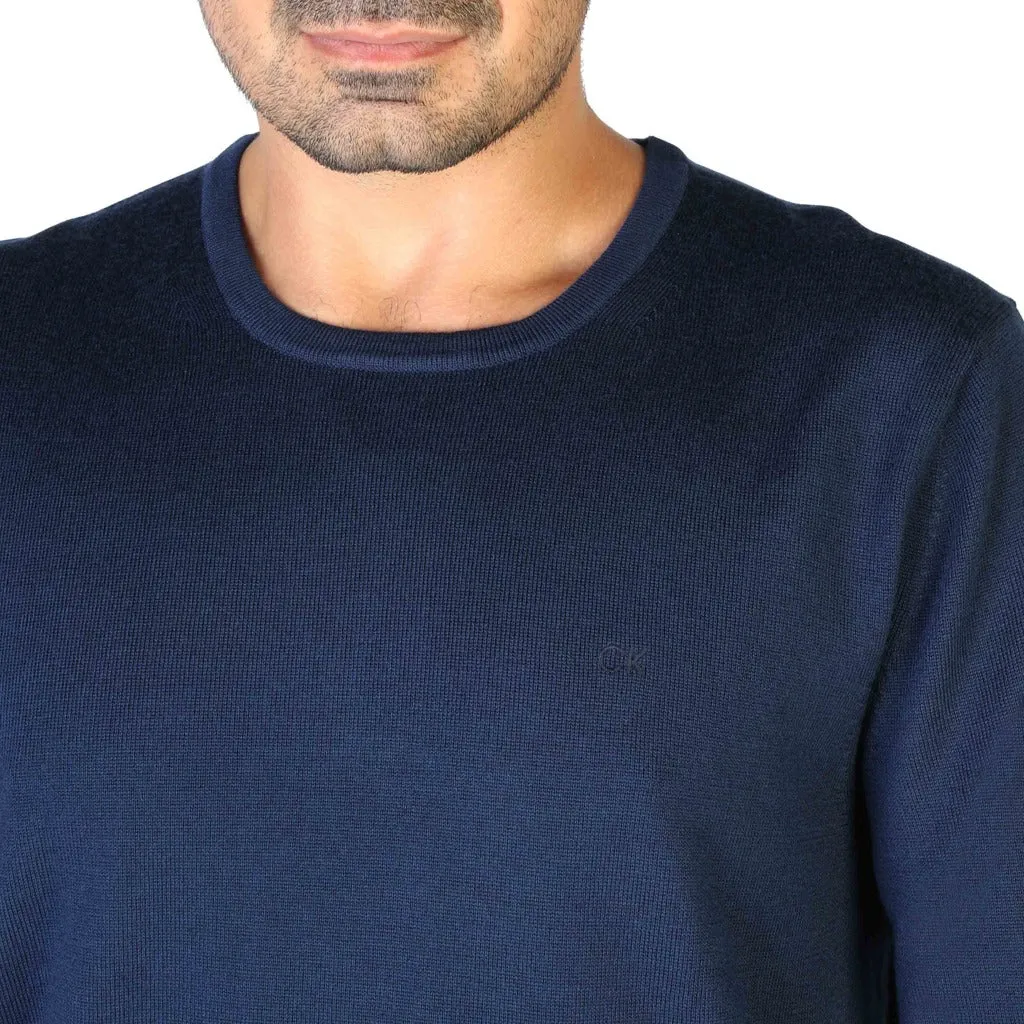 Logo Round Neck Woolen Sweater