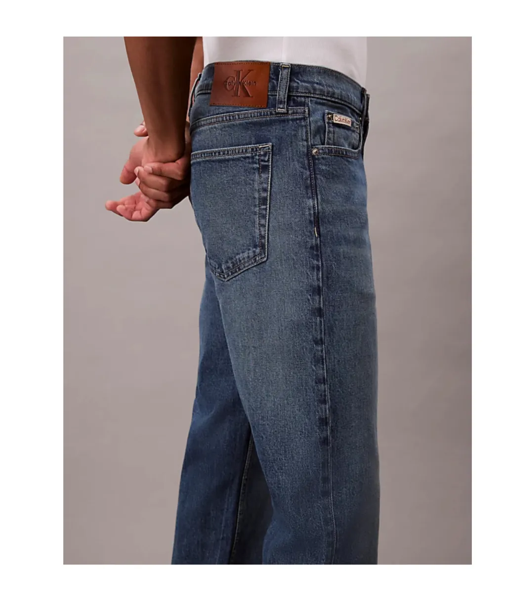 Standard Straight Jeans