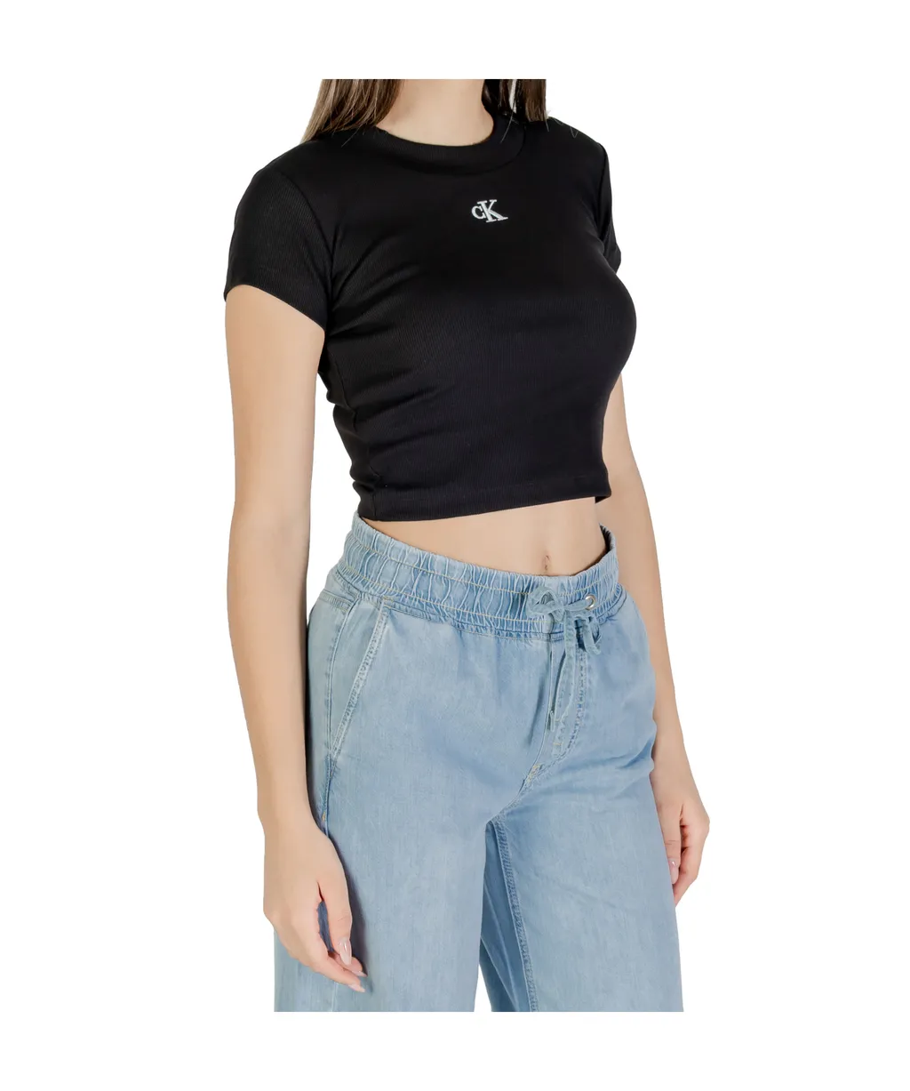 Short-Sleeved T-Shirt