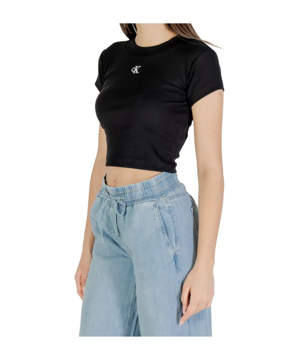Short-Sleeved T-Shirt