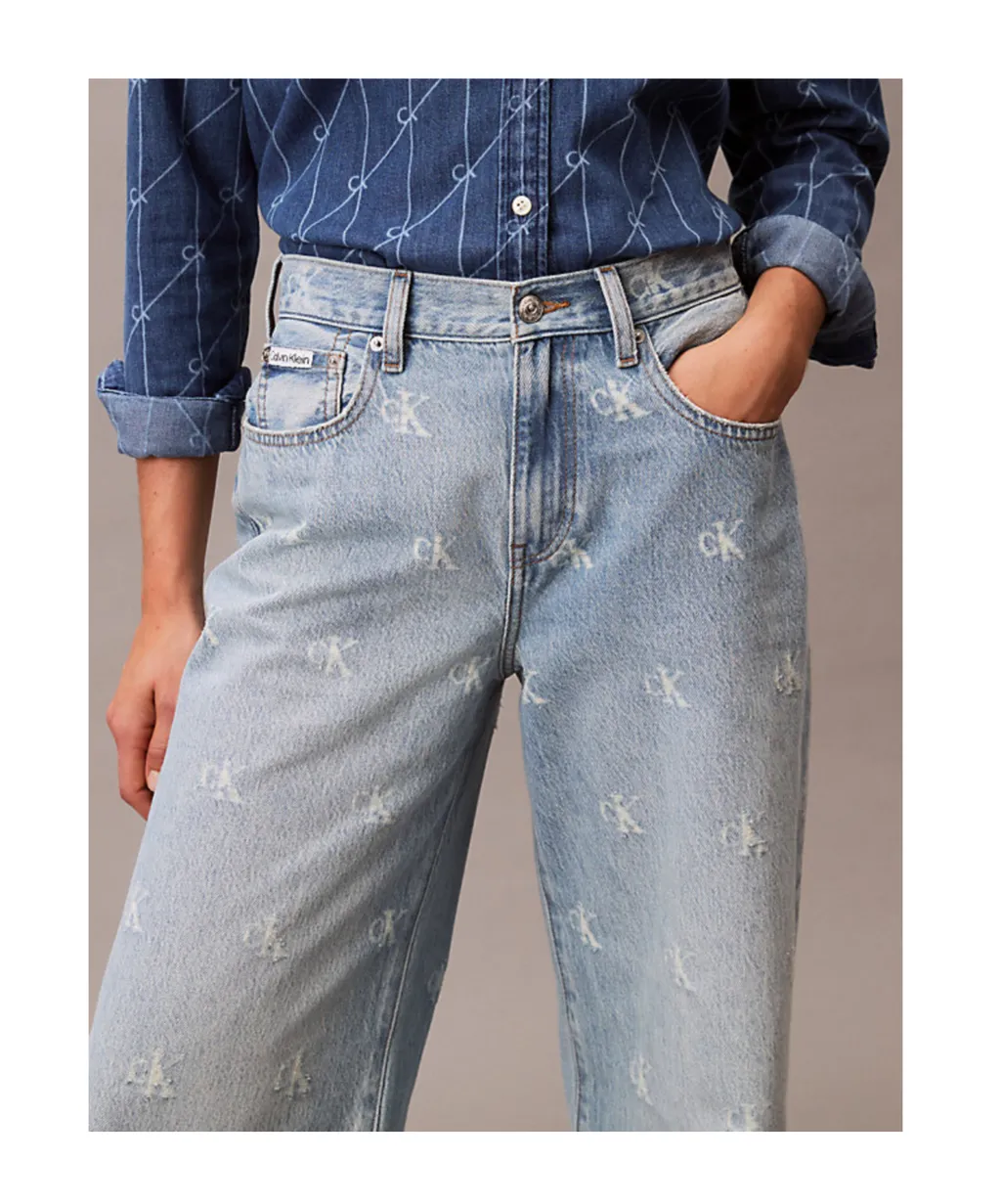 Wide Leg Logo Jeans