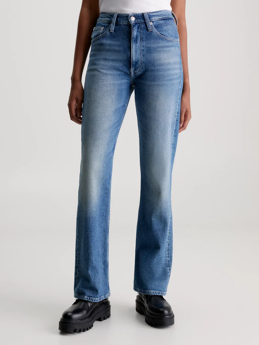 Belt-Loop Jeans