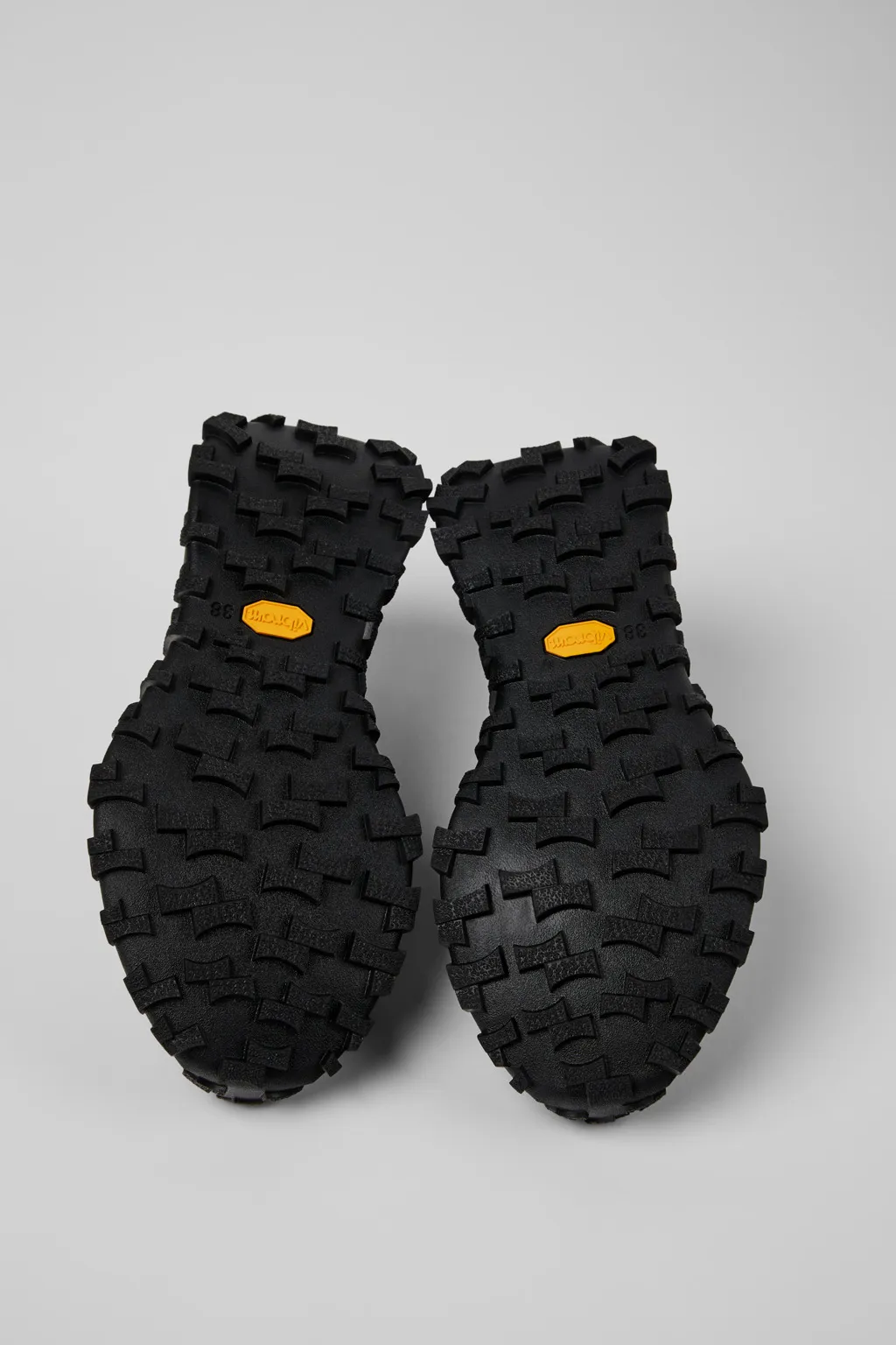 Drift Trail Sneakers