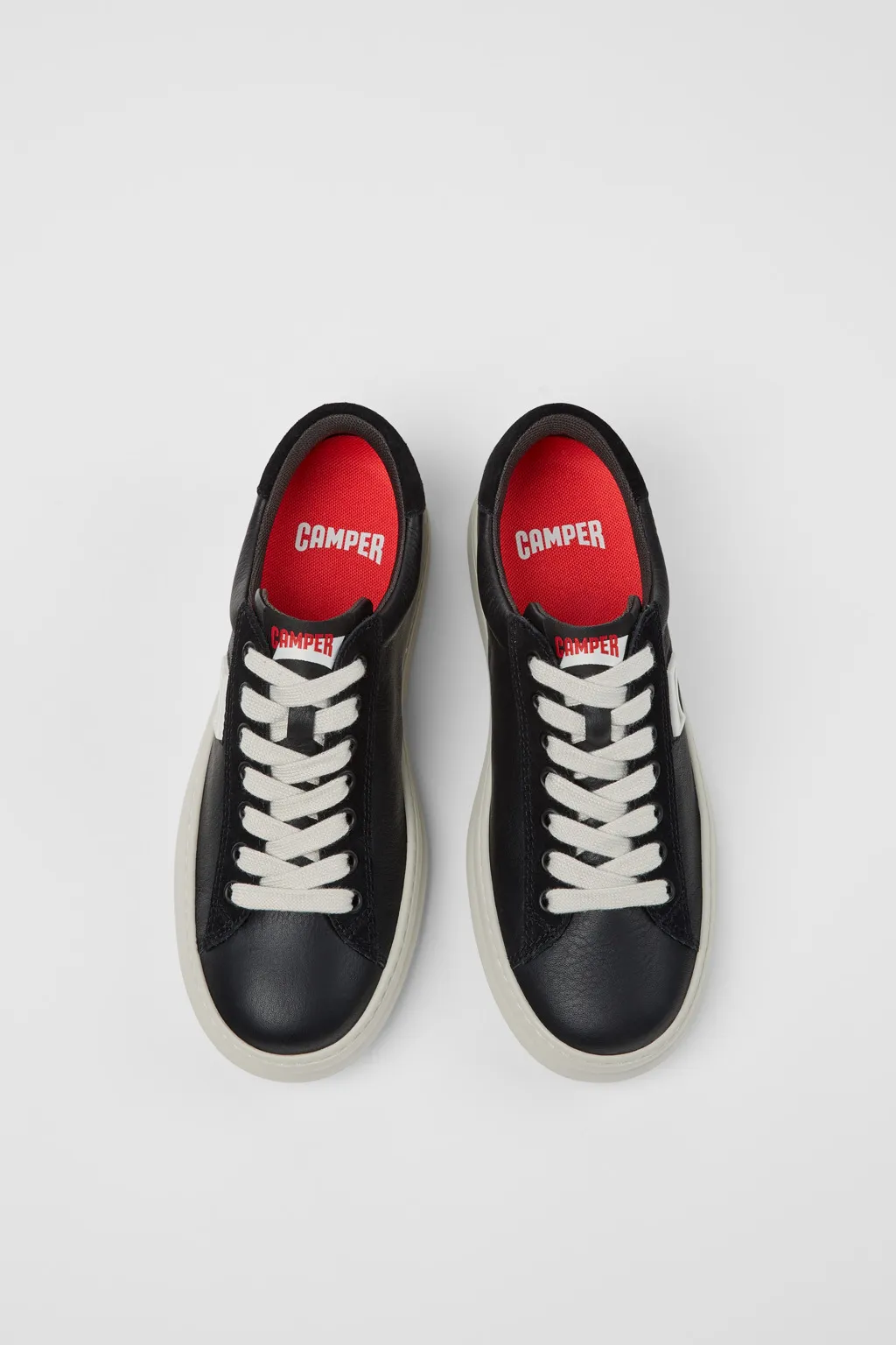 Runner Sneakers