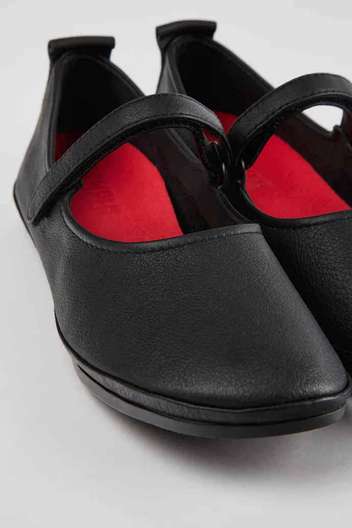 Right Nina Ballet Flats