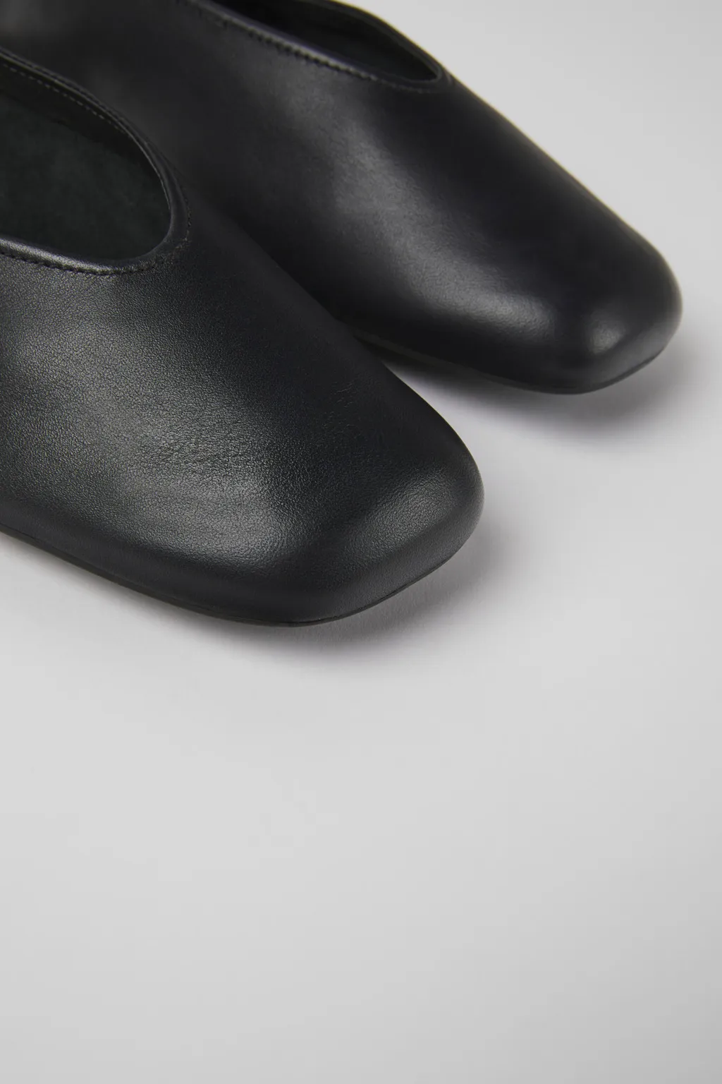 Casi Myra Moccasins