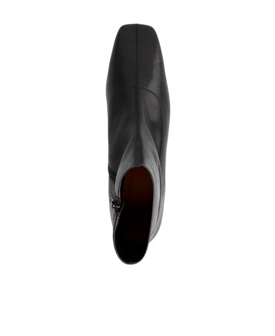 Este Ankle Boots