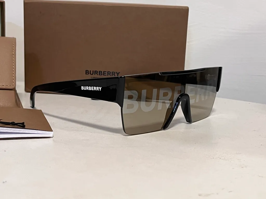 Logo Sunglasses