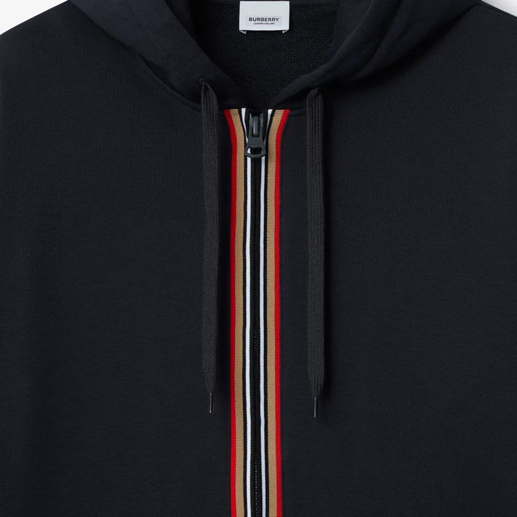 Long-Sleeved Zip Hoodie