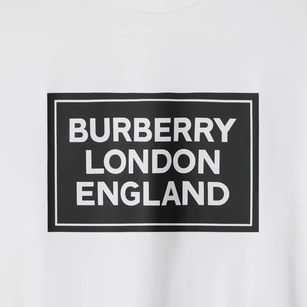 T-Shirt With Round Neck And Short Sleeves