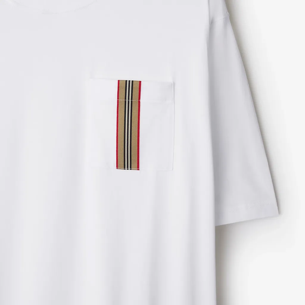 Short-Sleeved T-Shirt