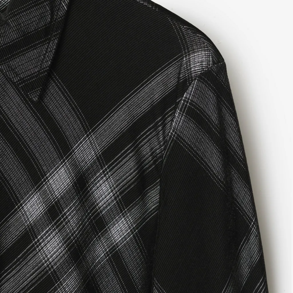 Check-Printed Long-Sleeved Buttoned Shirt