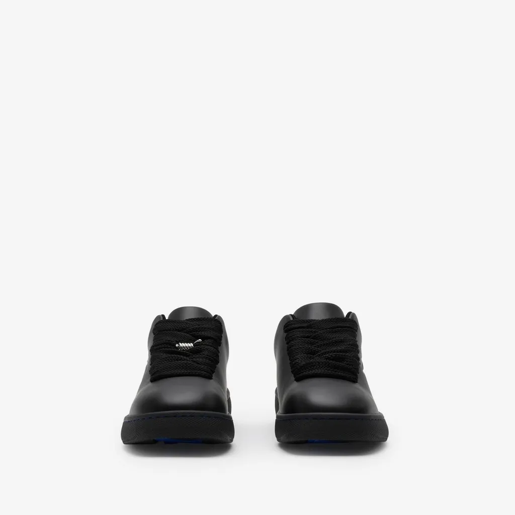 Bubble Round Toe Sneakers