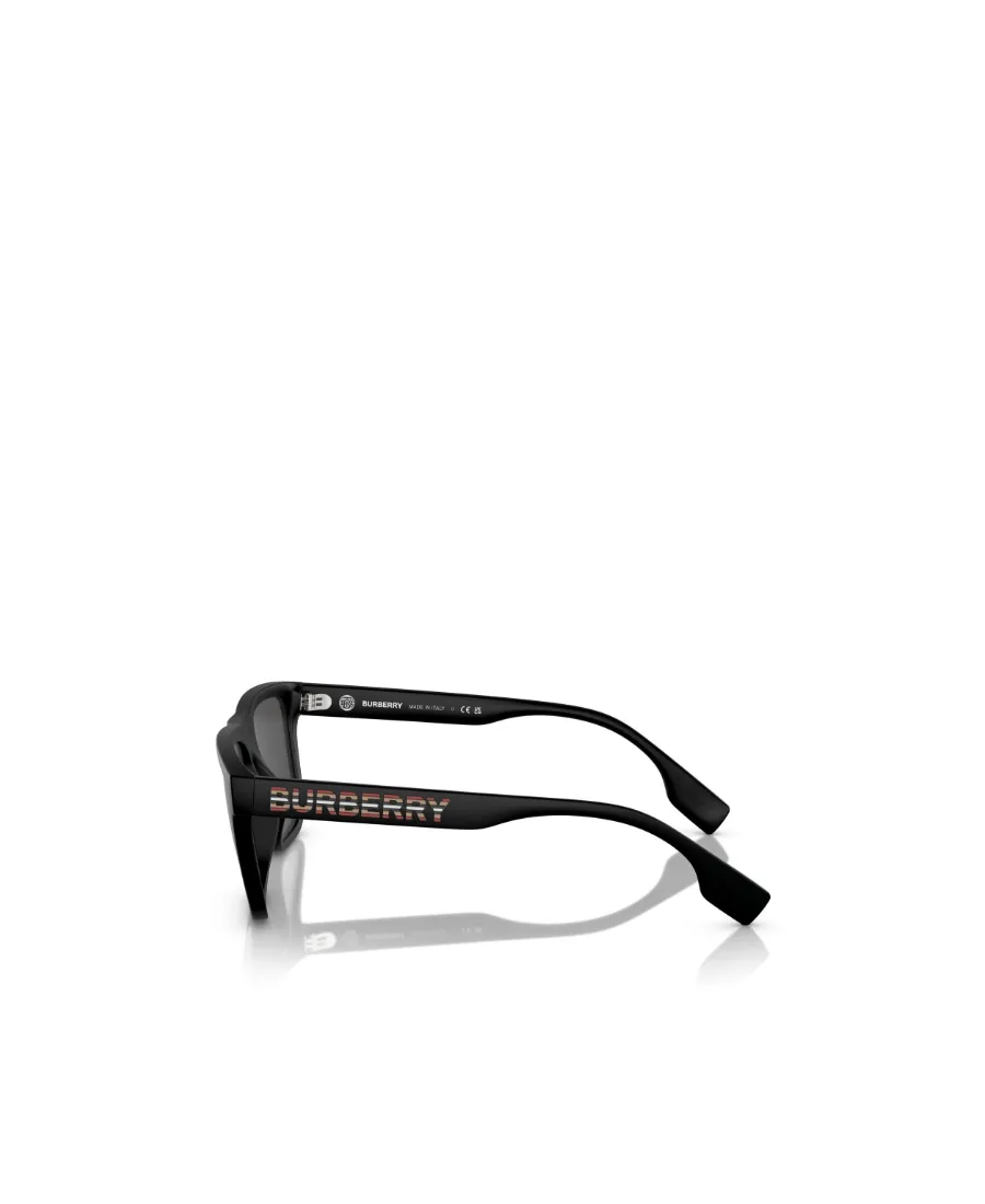 Sunglasses With Rectangular Frames