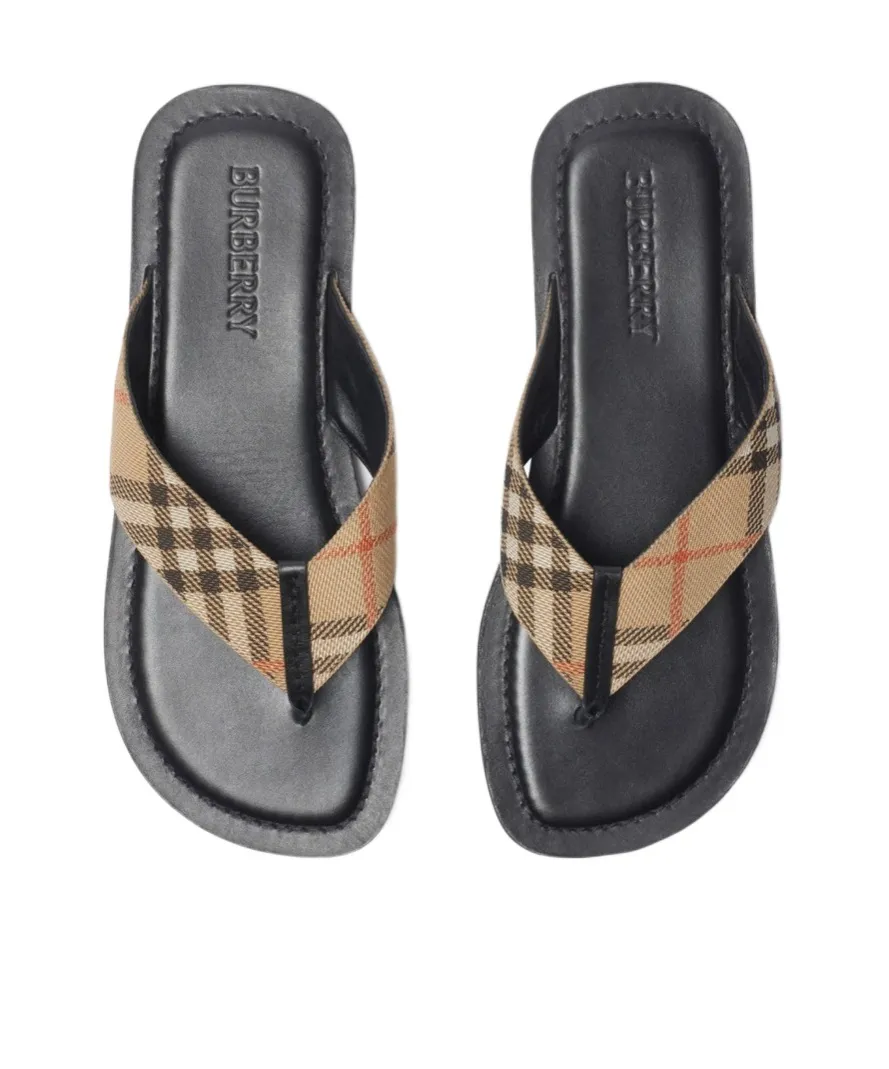 Pavilion Slip-On Slides