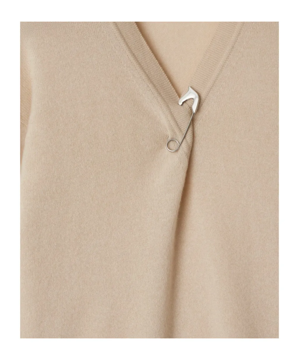 Bar-Pin Fastened V-Neck Knitted Jumper