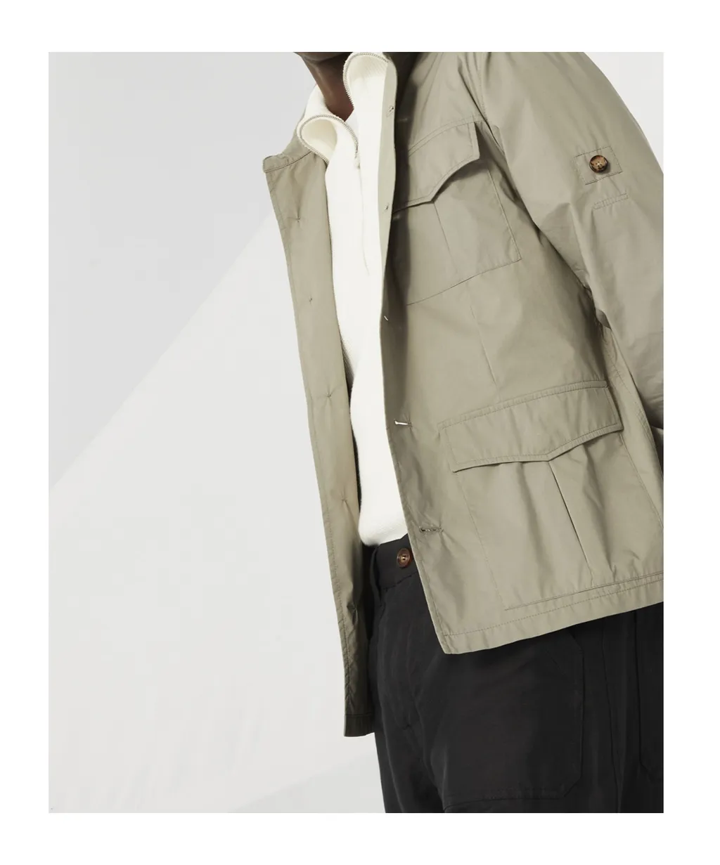 Multi-Pocket Buttoned Jacket