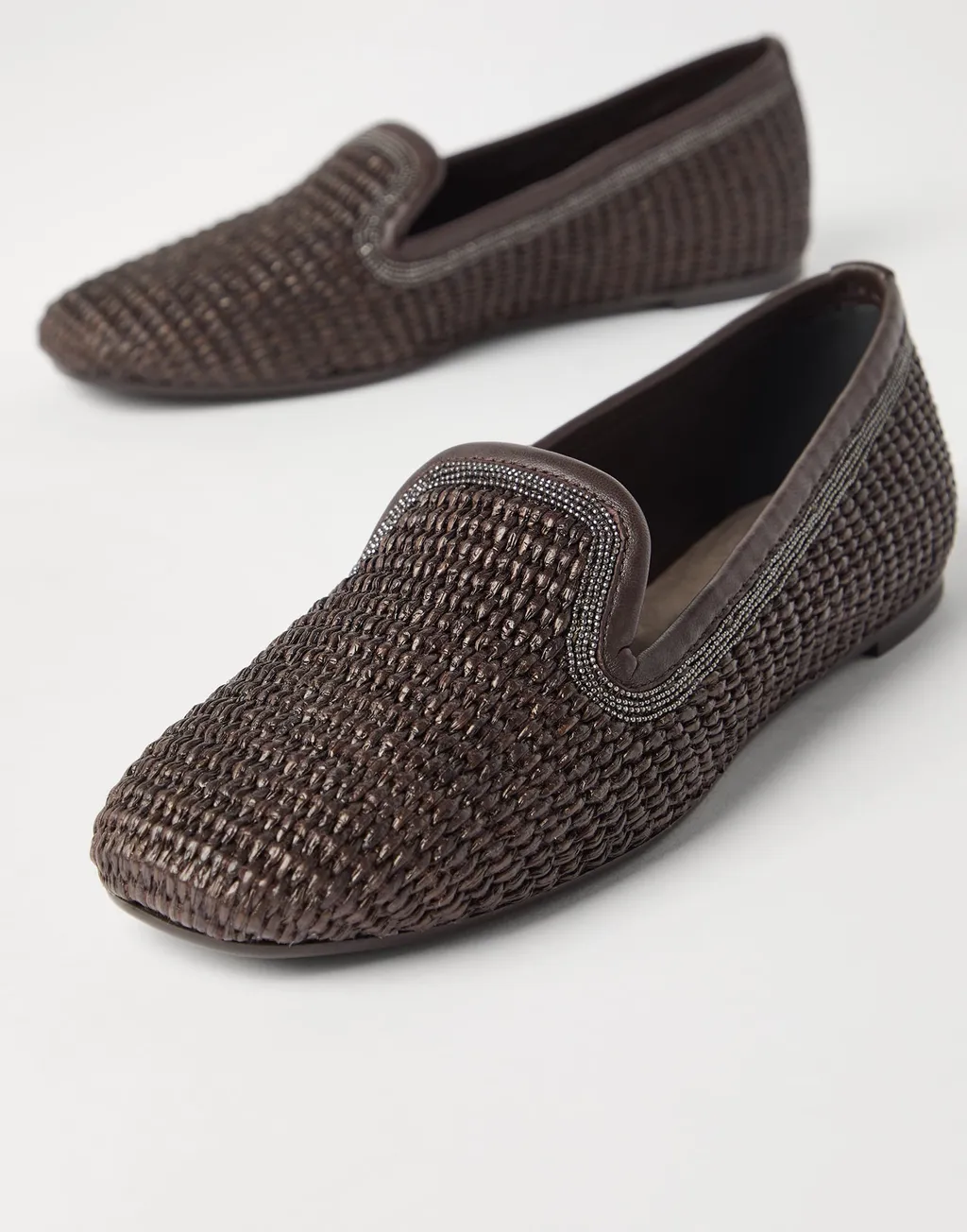 Interwoven-Design Slippers