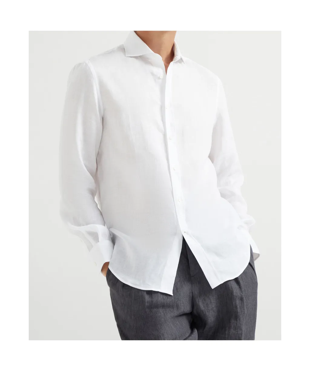 Buttoned Long-Sleeved Shirt