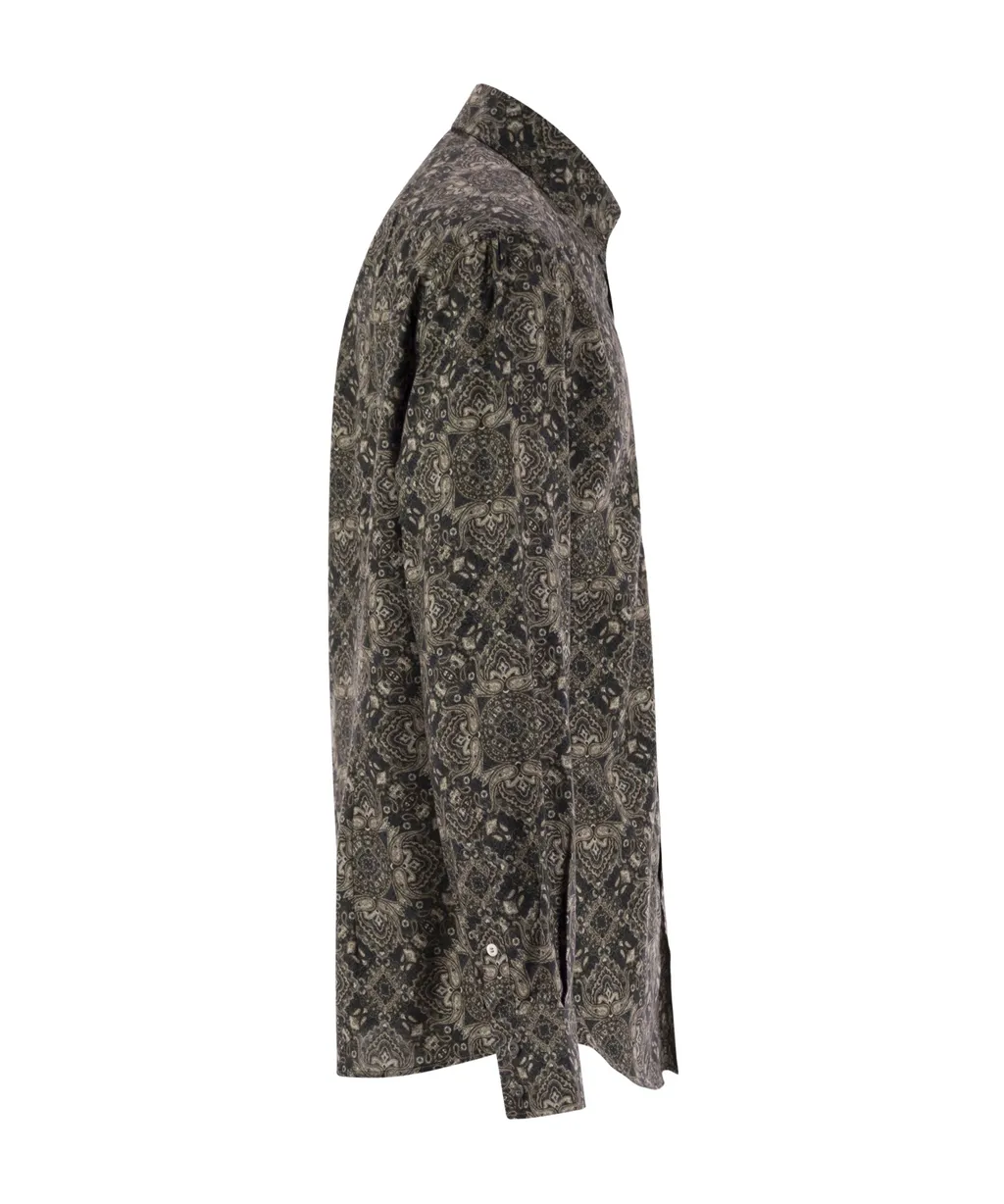 Patterned Curved Hem Shirt