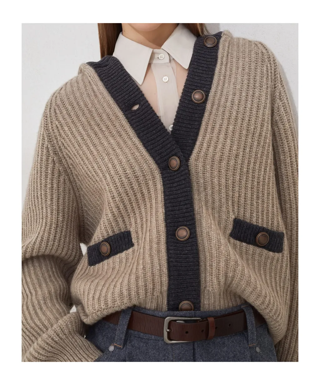 V-Neck Long-Sleeved Hooded Cardigan