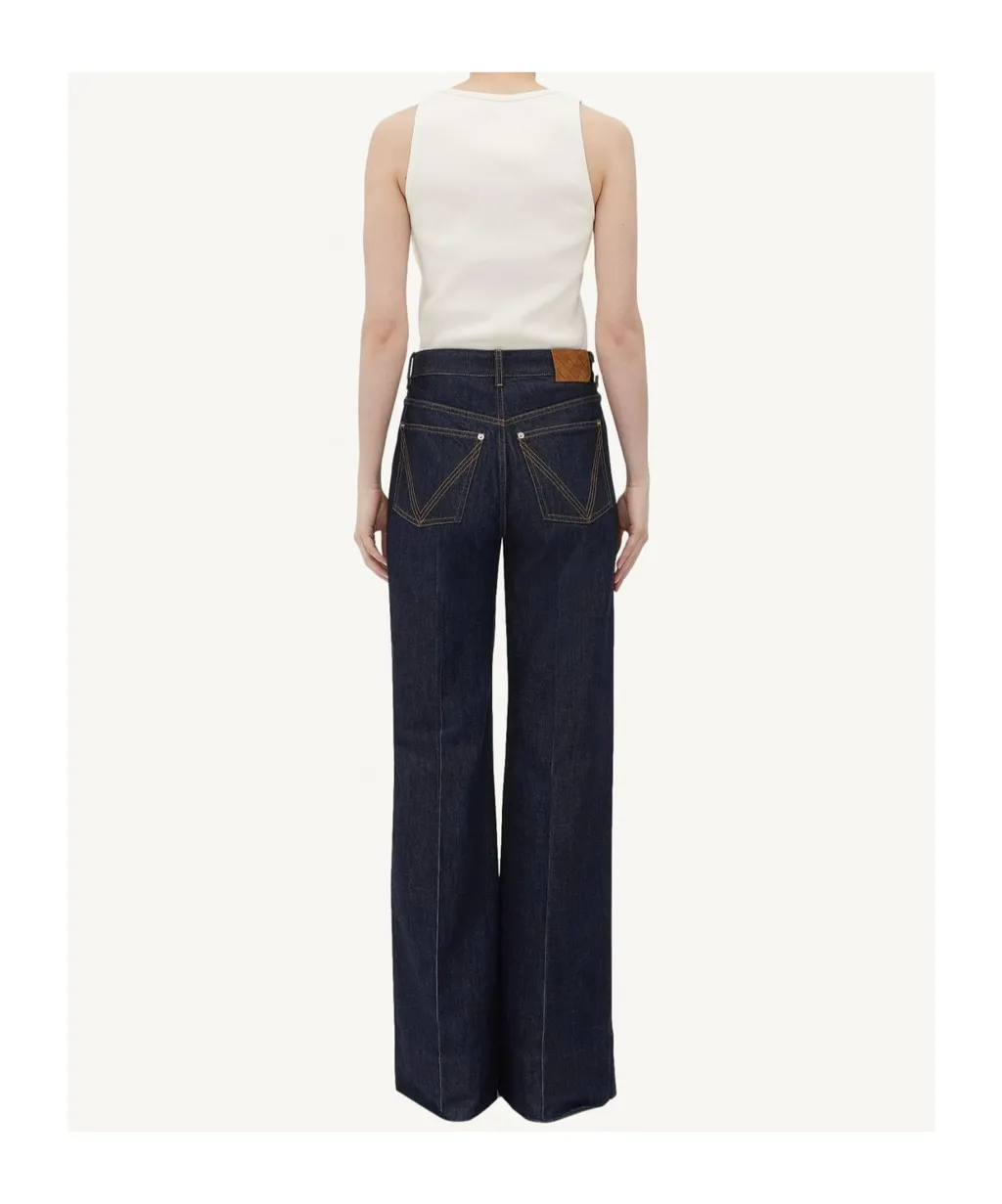 Wide-Leg Jeans