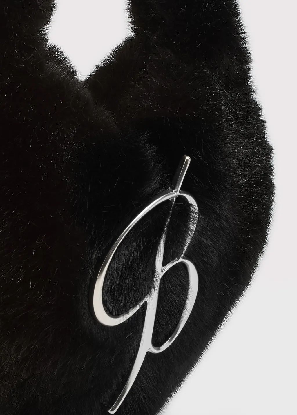 Logo Plaque Heart-Shape Shoulder Bag