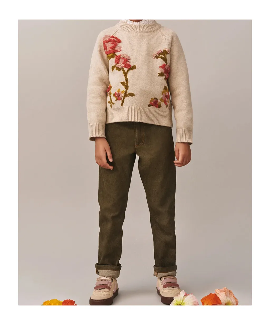 Long-Sleeved Sweater With Embroidered Flowers