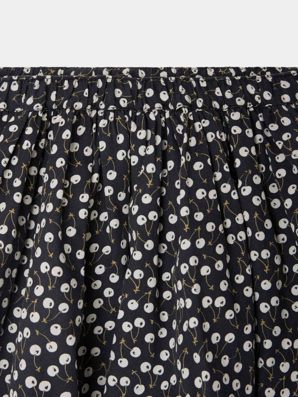 Cherry-Printed Pleated Skirt