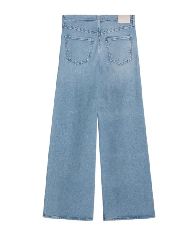Belt-Loop Jeans