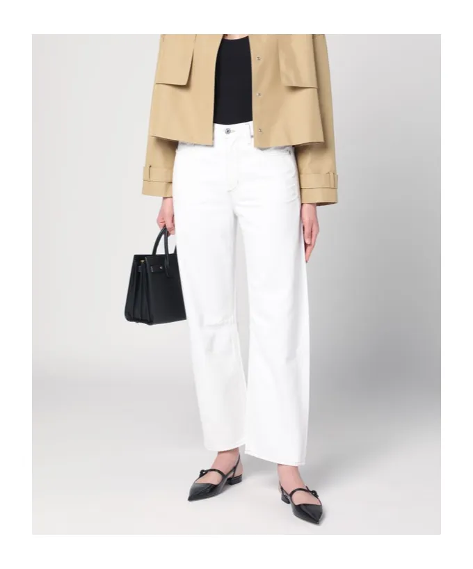 Belt-Loop Jeans
