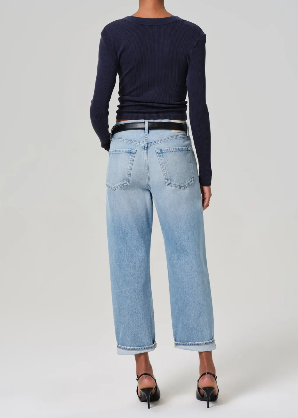 Dahlia Mid-Rise Cropped Jeans
