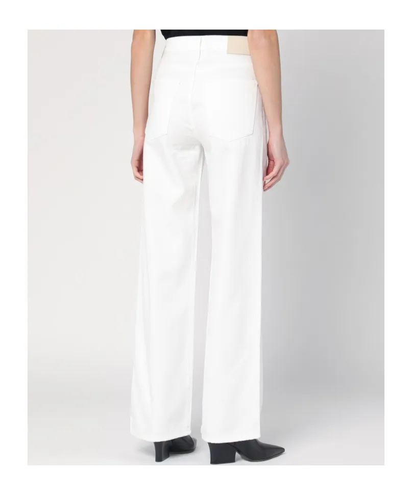 Belt-Loop Jeans