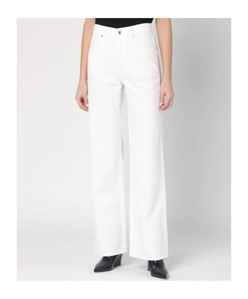 Belt-Loop Jeans