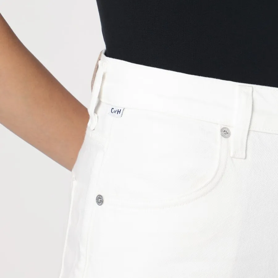 Belt-Loop Jeans