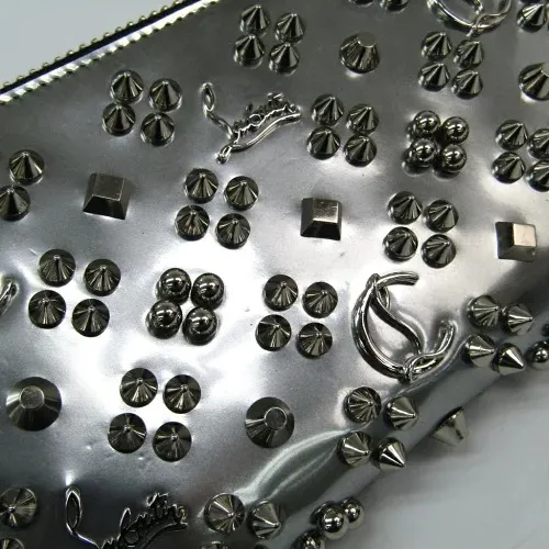 Rivet Zipper Purse