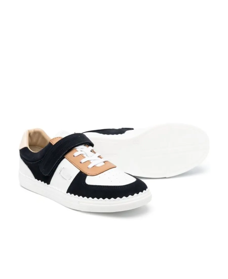 Round Head Lace-Up Sneakers