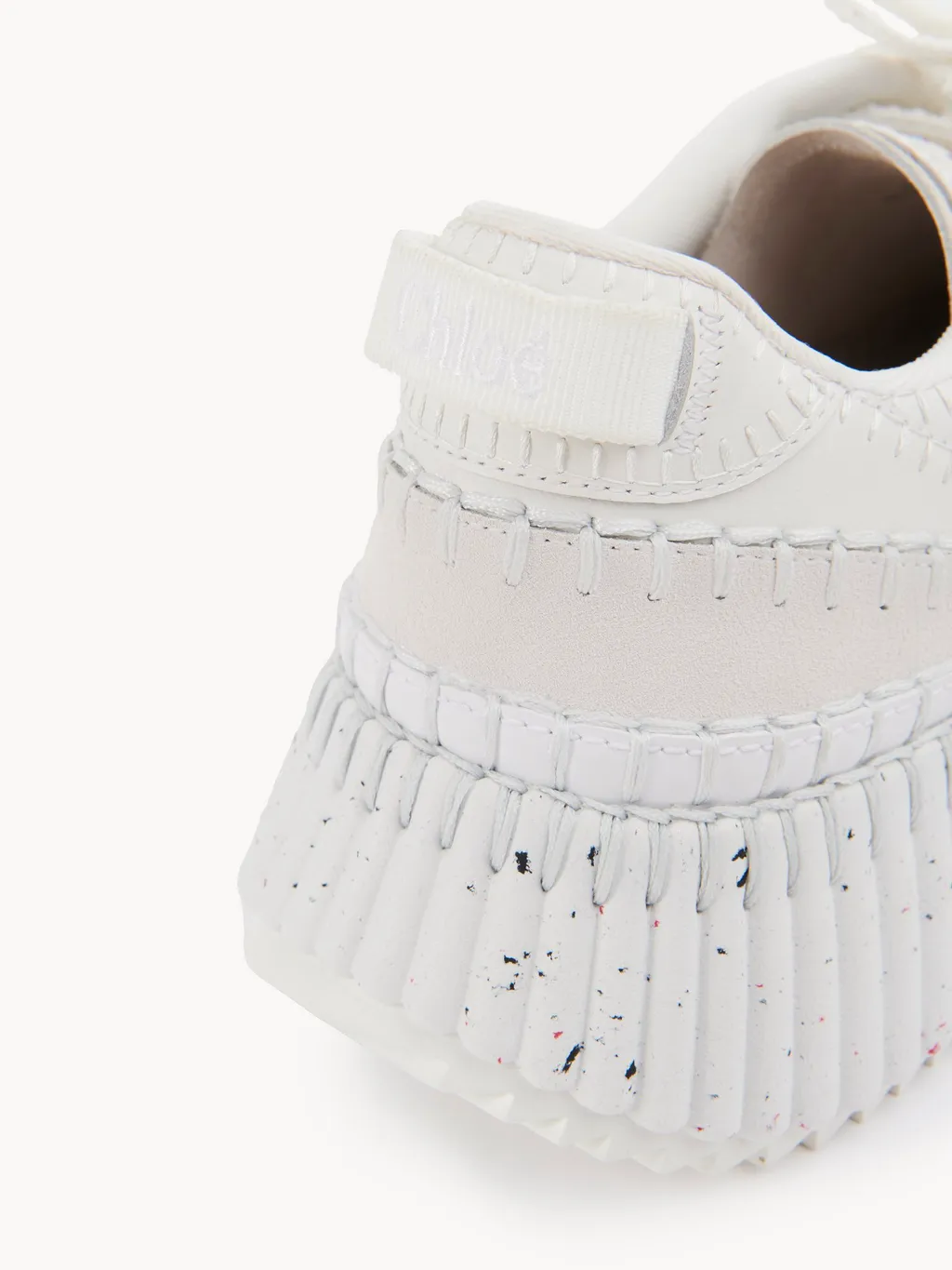 Nama Low-Top Sneakers