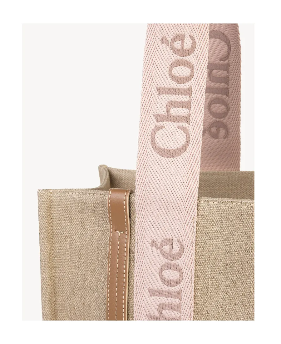 Woody Logo Detailed Medium Tote Bag