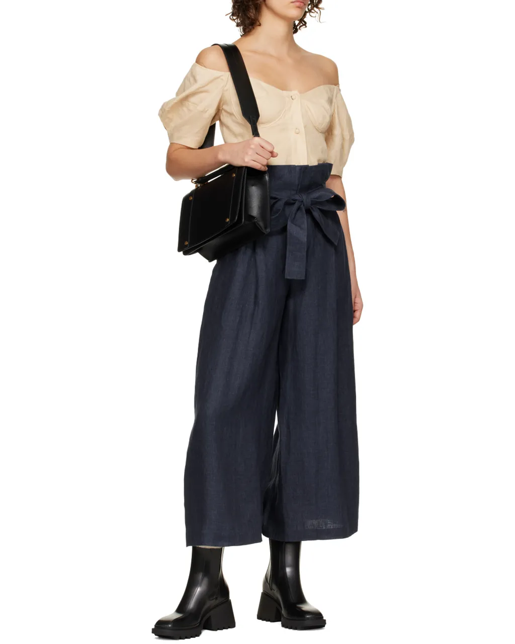 Ora Medium Shoulder Bag