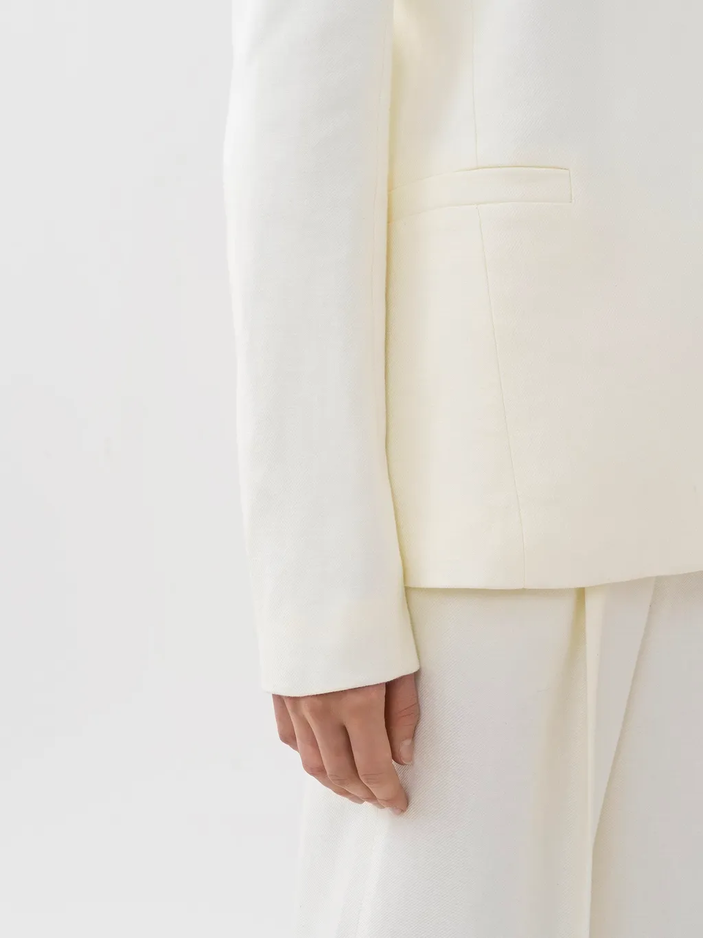 V-Neck Linen Blazer