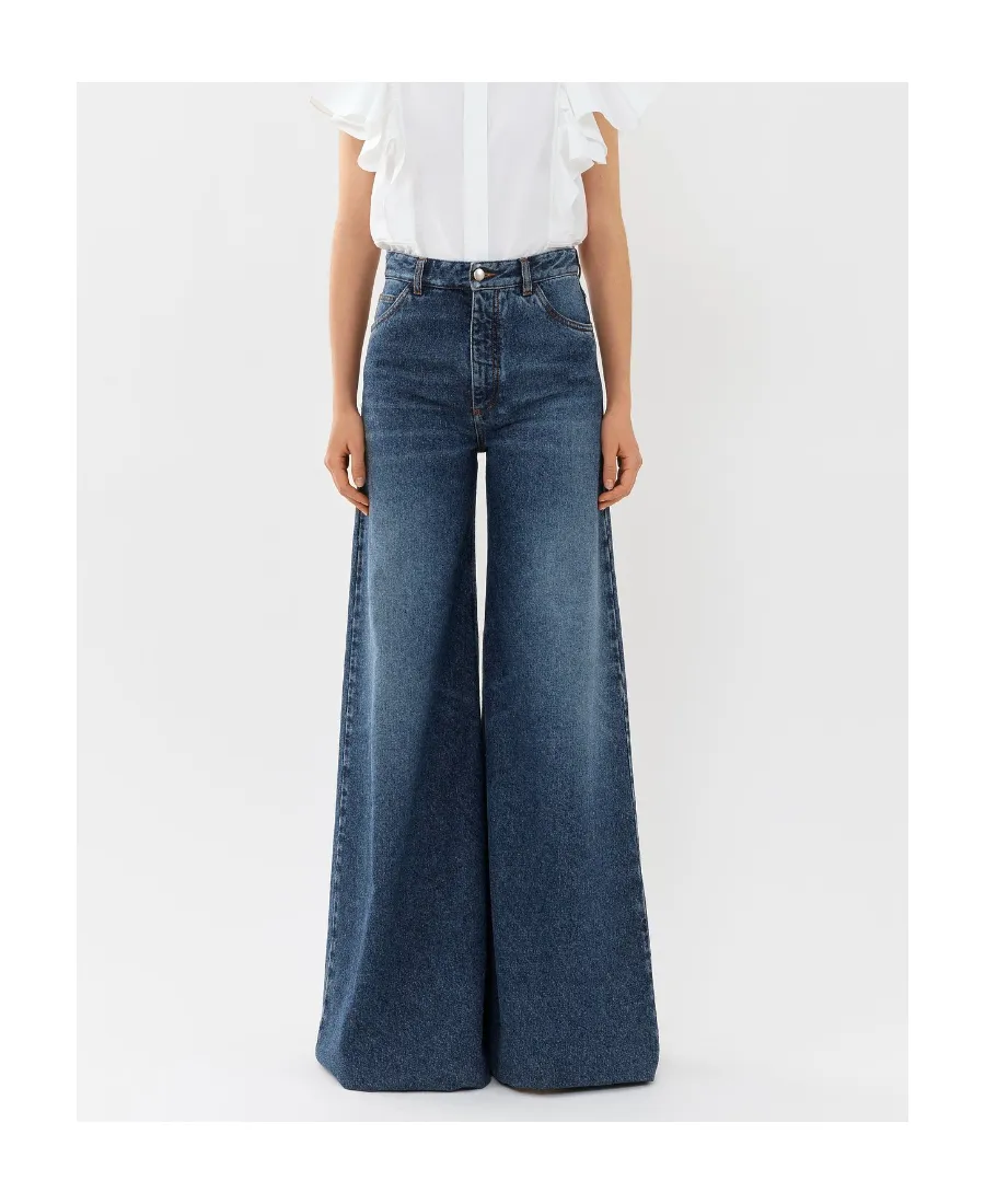 Wide-Leg Jeans