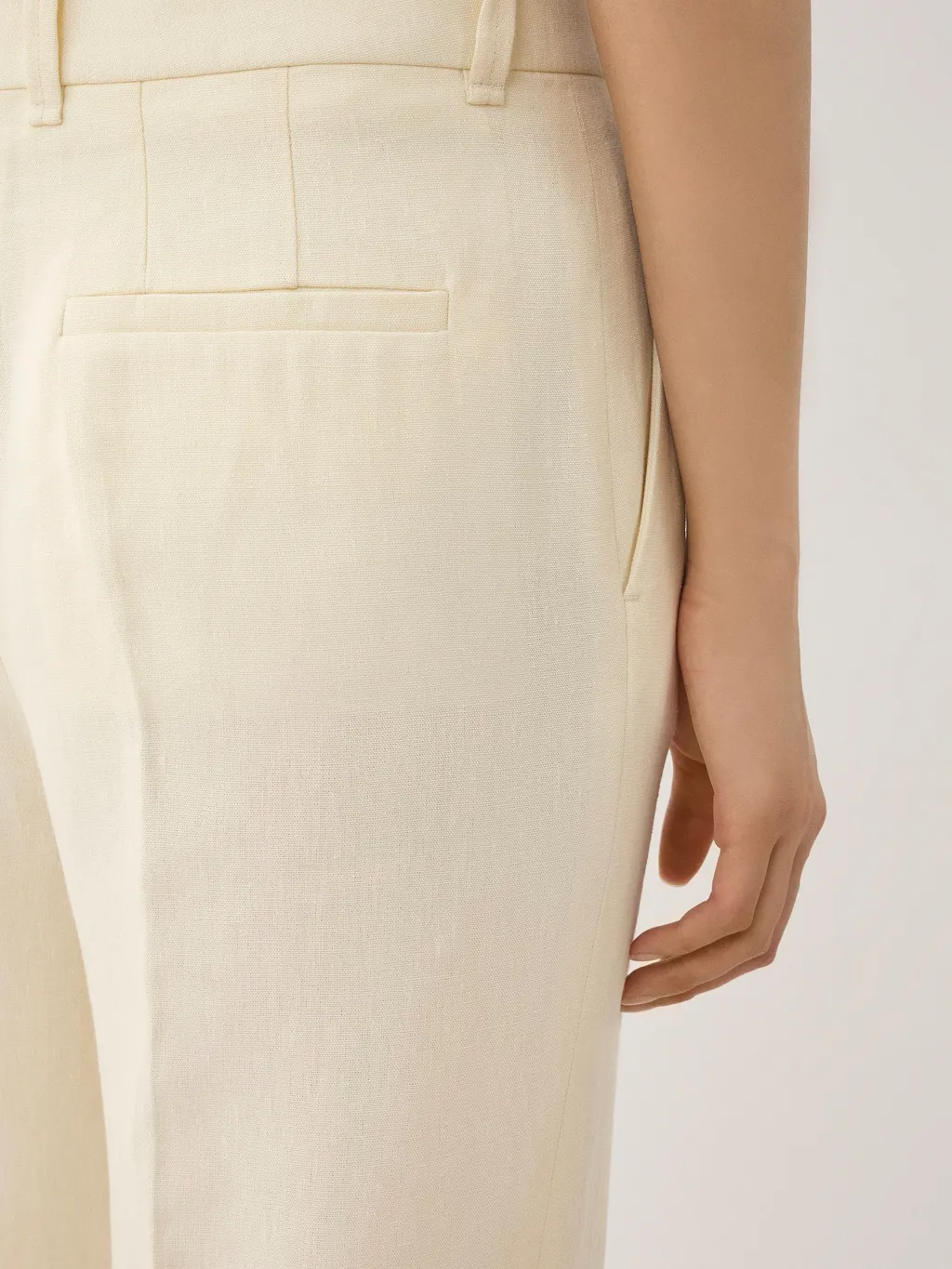 Wide-Leg Tailored Trousers