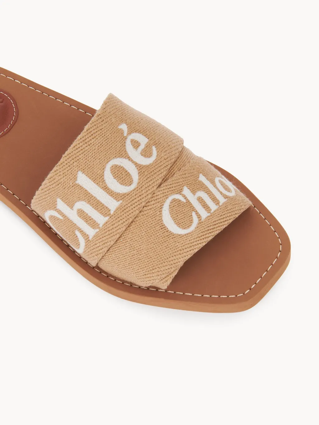 Woody Flat Mules
