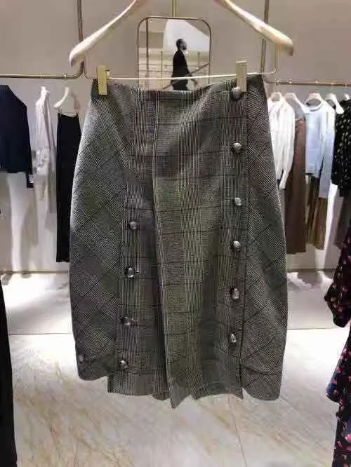 Checked Pleated Skirt