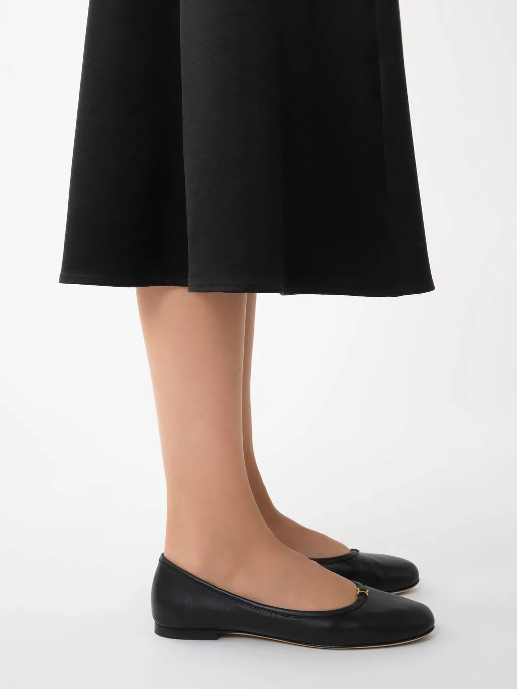 Marcie Round-Toe Ballet Flats