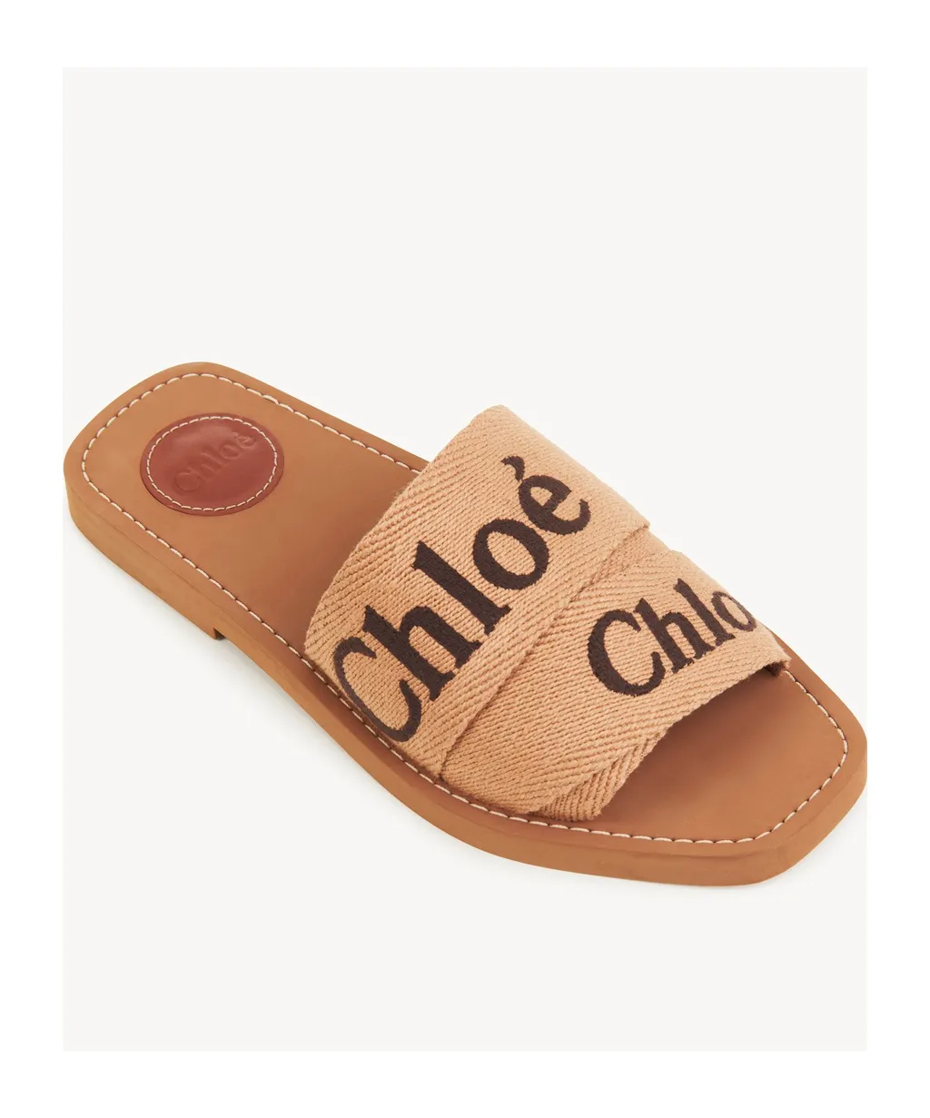 Woody Flat Mules