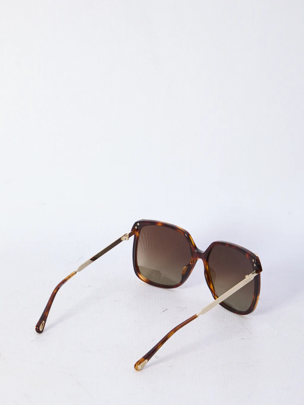 Oversized Frame Sunglasses