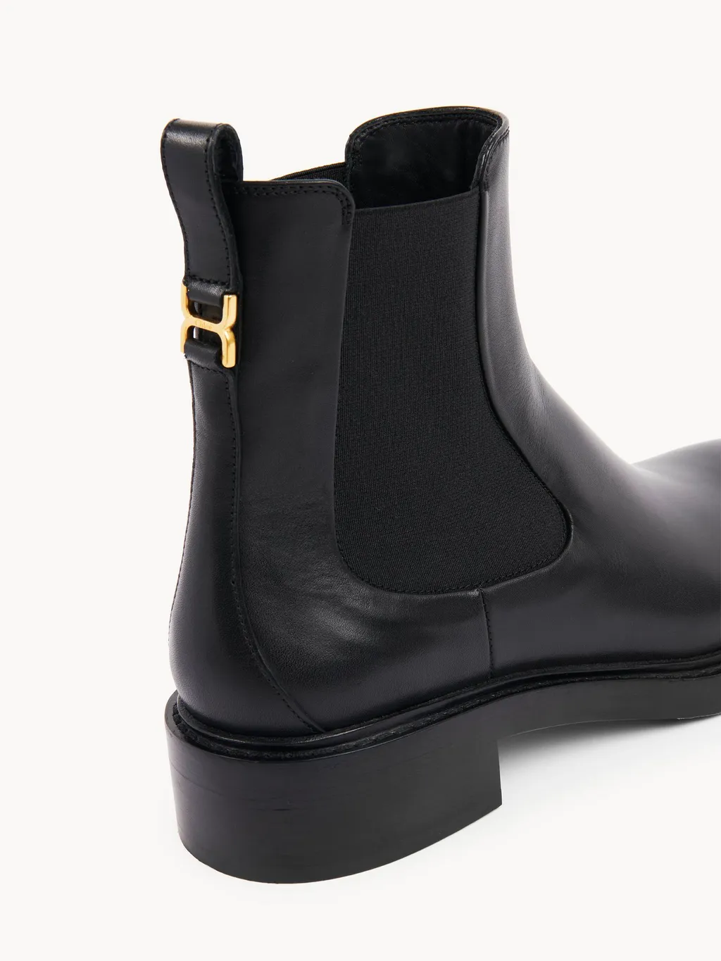 Round-Head Short Boots