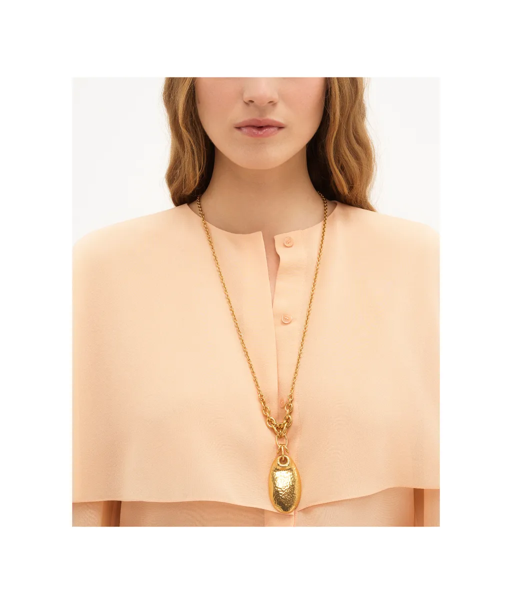 The Chloé Petal Pendant Necklace